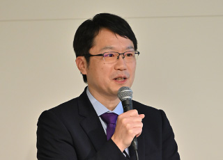 荒井 啓祐氏