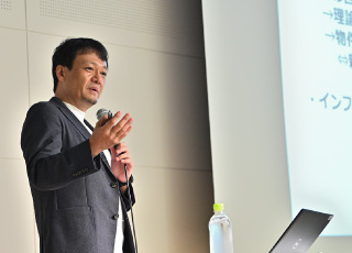荒井 啓祐氏